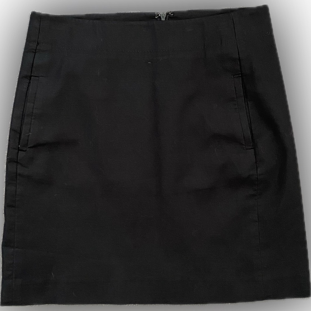 Ann Taylor LOFT A Line Black Skirt - Size 2 Excellent condition